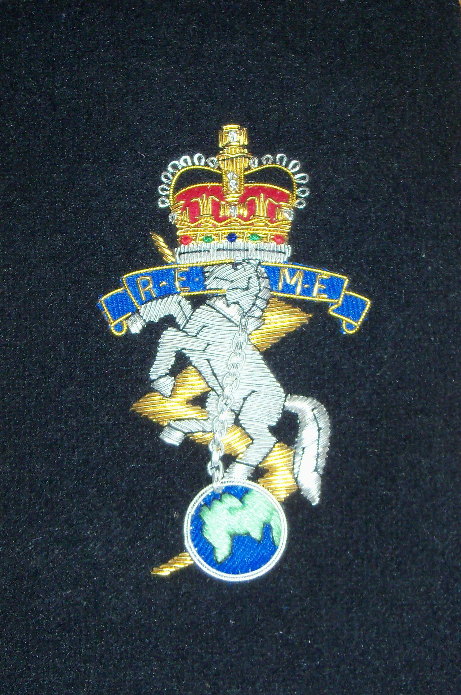 Small Embroidered Badge - Royal Electrical Mechanical Engineers